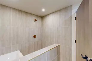 14837 SE Fairwood Blvd, Renton, WA 98058 - Photo 16