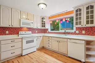 4819 96th Ave W, University Place, WA 98467 - Photo 8