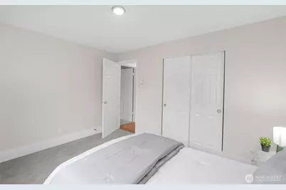 2205 M Street NE #A-B, Auburn, WA 98002 - Photo 20