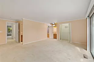 1672 185th Ave NE, Bellevue, WA 98008 - Photo 24