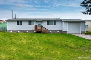 1418 Jensen Ave, Centralia, WA 98531 - Photo 2