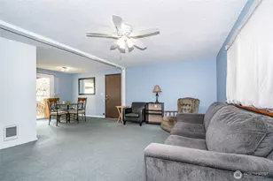 1418 Jensen Ave, Centralia, WA 98531 - Photo 4