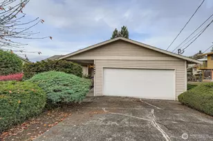 11047 26th Ave SW, Seattle, WA 98146 - Photo 2