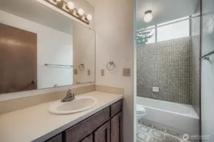 11047 26th Ave SW, Seattle, WA 98146 - Photo 8