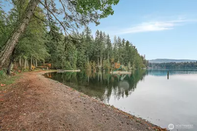 18305 Parkcrest Court SE, Yelm, WA 98597 - Photo 38