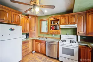 3416 Claremont Ave S, Seattle, WA 98144 - Photo 10