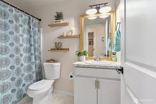 21708 133rd St Ct E, Bonney Lake, WA 98391 - Photo 24