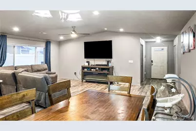 815 E Mt Adams Street, Othello, WA 99344 - Photo 8