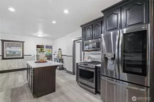 9712 Golden Given Rd E, Tacoma, WA 98445 - Photo 8