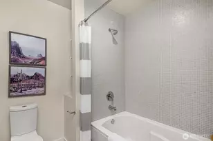 3246 B 14th Ave W, Seattle, WA 98119 - Photo 16
