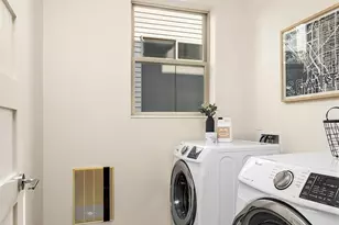 3246 B 14th Ave W, Seattle, WA 98119 - Photo 14