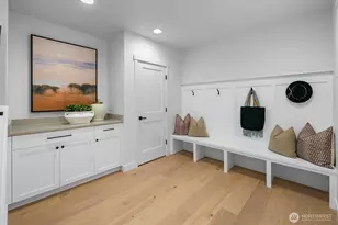 210 35th Ave E, Seattle, WA 98112 - Photo 32