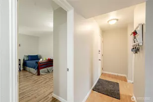 323 75th St SE, Everett, WA 98203 - Photo 6