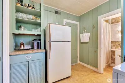 3918 NW Phinney Bay Drive, Bremerton, WA 98312 - Photo 18