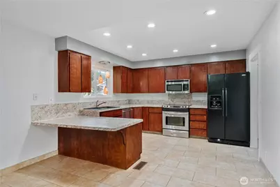 2551 Northlake Avenue, Longview, WA 98632 - Photo 4