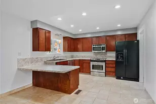 2551 Northlake Ave, Longview, WA 98632 - Photo 4