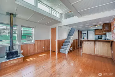 1900 Westlake Avenue N #B-20, Seattle, WA 98109 - Photo 12