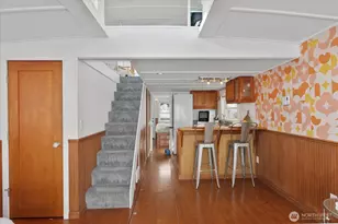 1900 Westlake Ave N, Seattle, WA 98109 - Photo 16