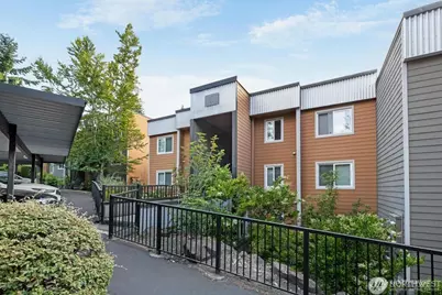 738 Kirkland Circle #E202, Kirkland, WA 98033 - Photo 6