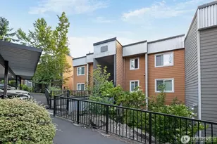 738 Kirkland Cir, Kirkland, WA 98033 - Photo 4