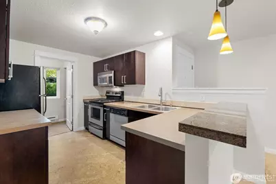 738 Kirkland Circle #E202, Kirkland, WA 98033 - Photo 16