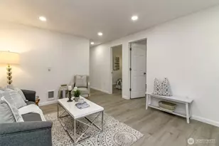 15209 25th Ave E, Tacoma, WA 98445 - Photo 4