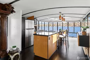 2040 Westlake Ave N, Seattle, WA 98109 - Photo 14