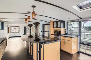 2040 Westlake Ave N, Seattle, WA 98109 - Photo 8