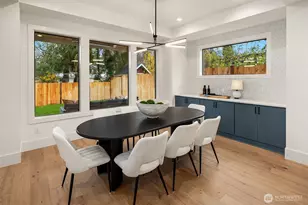 15534 SE 10th St, Bellevue, WA 98007 - Photo 12