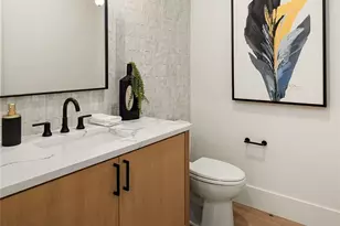 15534 SE 10th St, Bellevue, WA 98007 - Photo 18