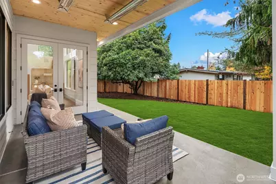 15534 SE 10th Street, Bellevue, WA 98007 - Photo 28