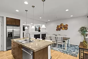 15720 Manor, Lynnwood, WA 98087 - Photo 4