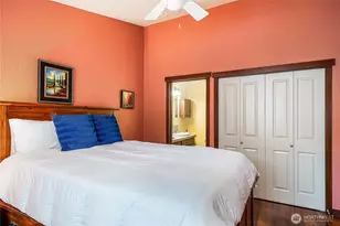 2400 W Boston St, Seattle, WA 98199 - Photo 14