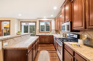 9432 202nd St E, Graham, WA 98338 - Photo 6