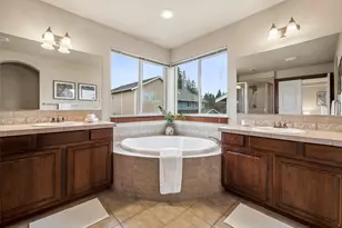 9432 202nd St E, Graham, WA 98338 - Photo 18