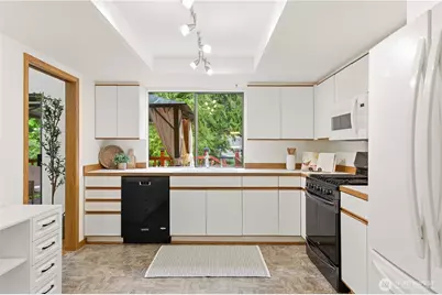 5119 136th Street SW, Edmonds, WA 98026 - Photo 10