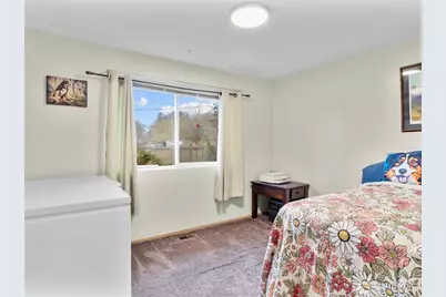 302 1st Avenue E, Pacific, WA 98047 - Photo 22