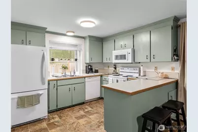 302 1st Avenue E, Pacific, WA 98047 - Photo 12