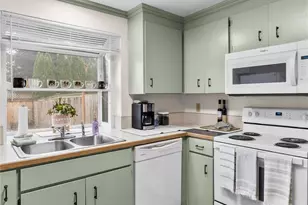 302 1st Ave E, Pacific, WA 98047 - Photo 14