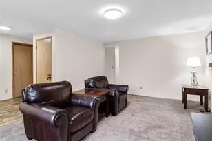 302 1st Ave E, Pacific, WA 98047 - Photo 8