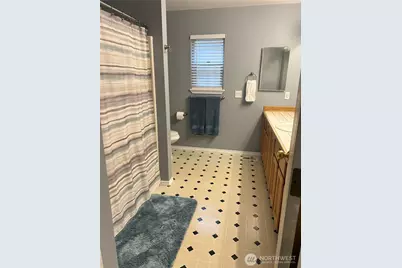 4006 Peters Lane, Anacortes, WA 98221 - Photo 4