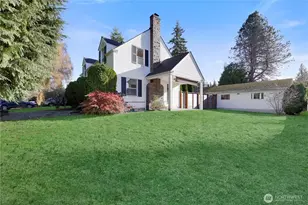 702 47th St SE, Everett, WA 98203 - Photo 2