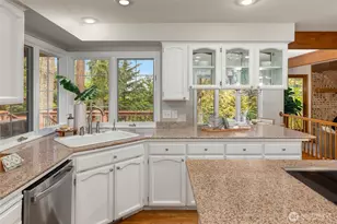 16424 NE 169th Pl, Woodinville, WA 98072 - Photo 12