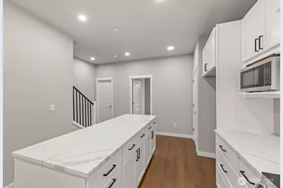 16823 Alder Way #E3, Lynnwood, WA 98037 - Photo 12