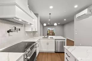 16823 Alder Way, Lynnwood, WA 98037 - Photo 8