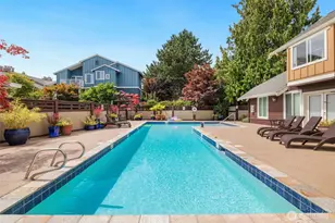 300 N 130th St, Seattle, WA 98133 - Photo 22