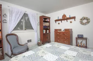 300 N 130th St, Seattle, WA 98133 - Photo 12