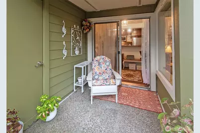 300 N 130th Street #4104, Seattle, WA 98133 - Photo 1