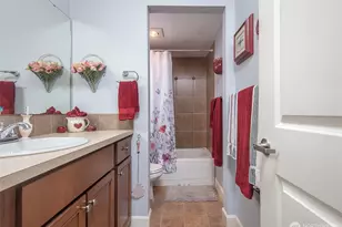 300 N 130th St, Seattle, WA 98133 - Photo 18