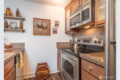 300 N 130th Street #4104, Seattle, WA 98133 - Photo 8